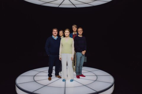 Collage med fem skuespillere