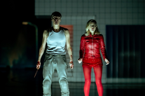 Macbeth og Lady Macbeth med blodig kniv